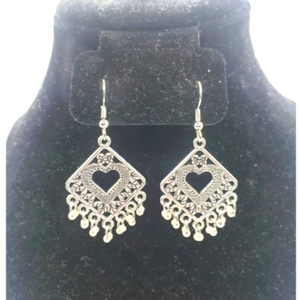 Silver chandelier earrings